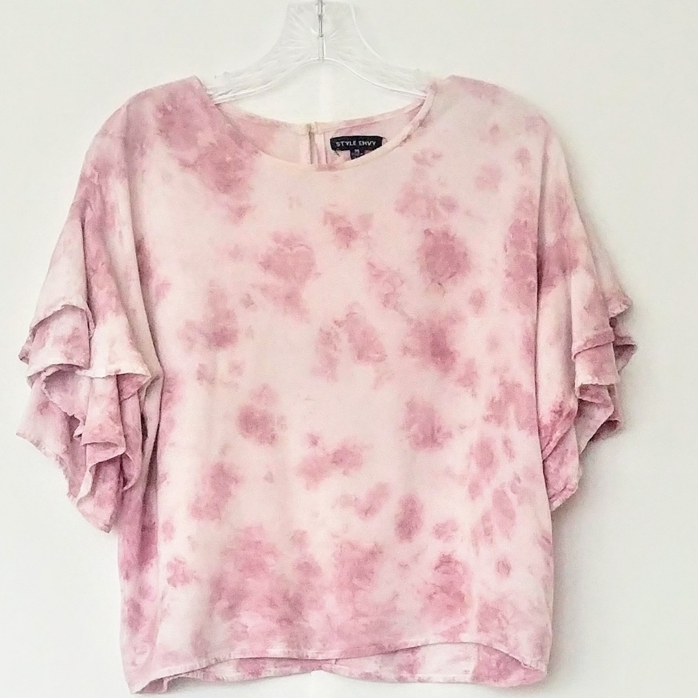Style Envy Pink Flutter Sleeve Top
